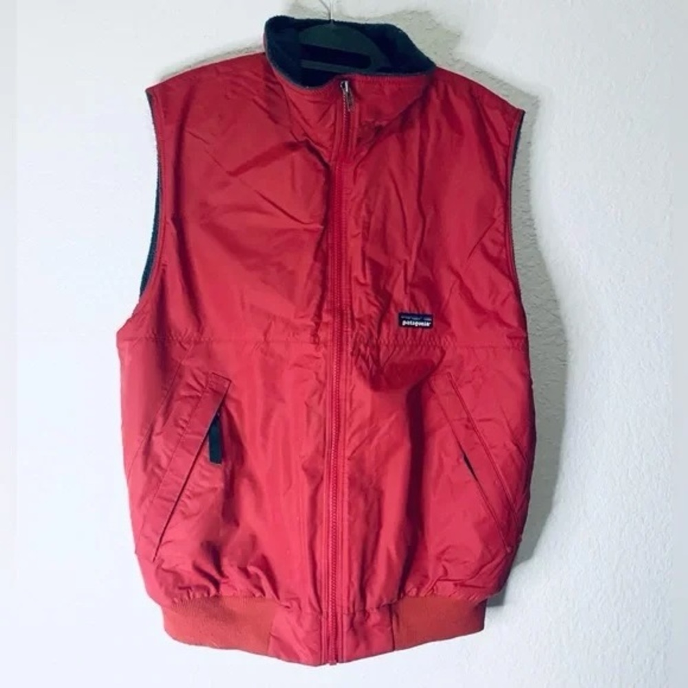 Vintage Patagonia Red Fleece lined Vest zip up women’s size Medium